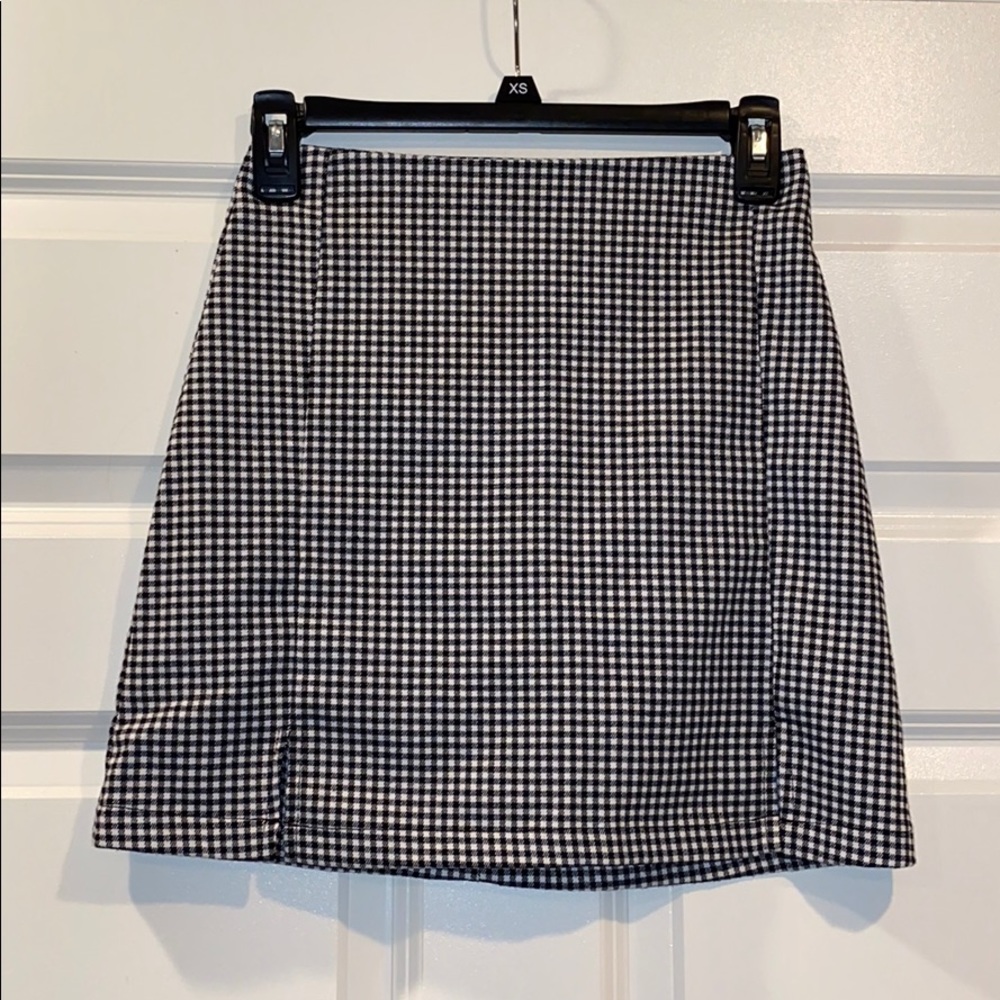Brandy Melville Cara Skirt